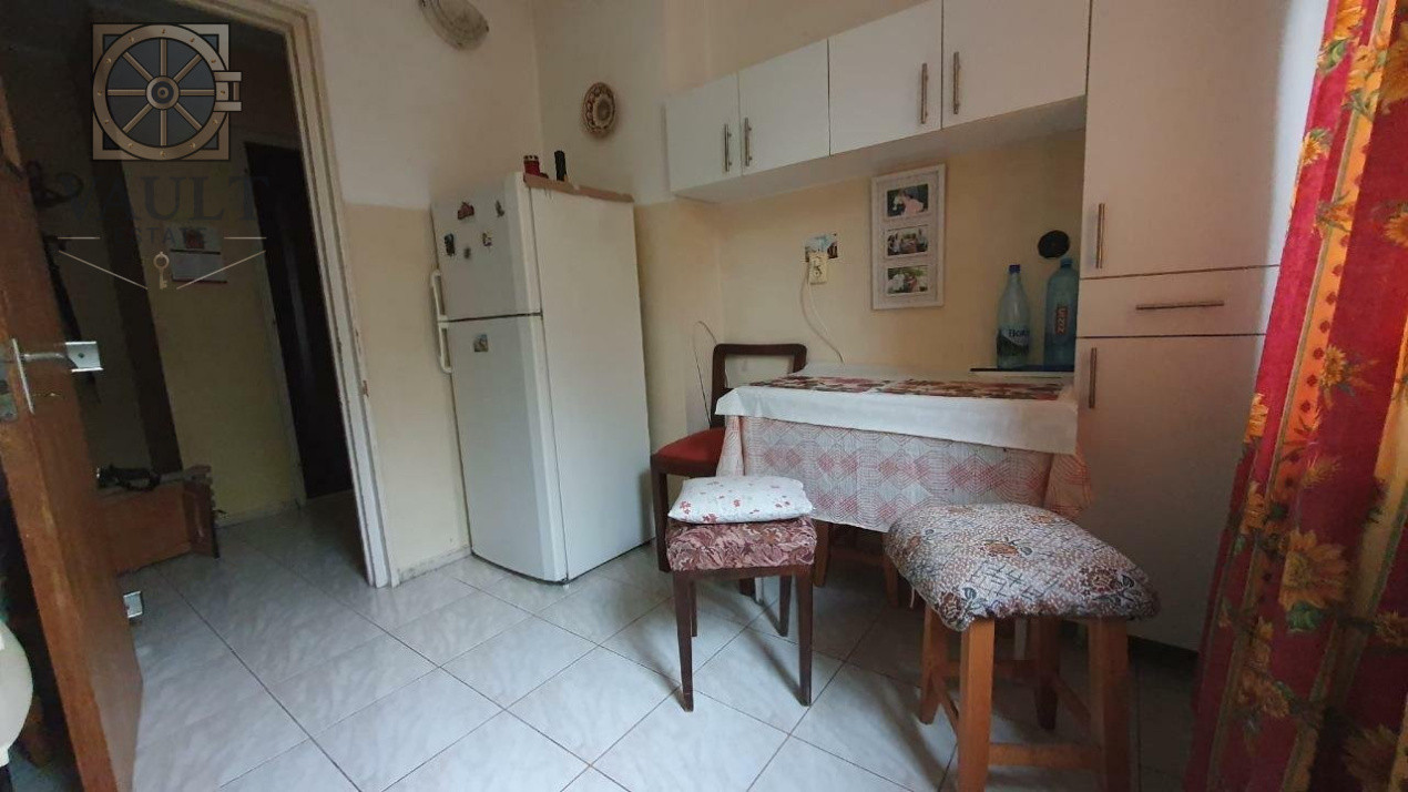 Apartament 3 camere - Pasajul Doamna Ghica- Centrala Proprie 