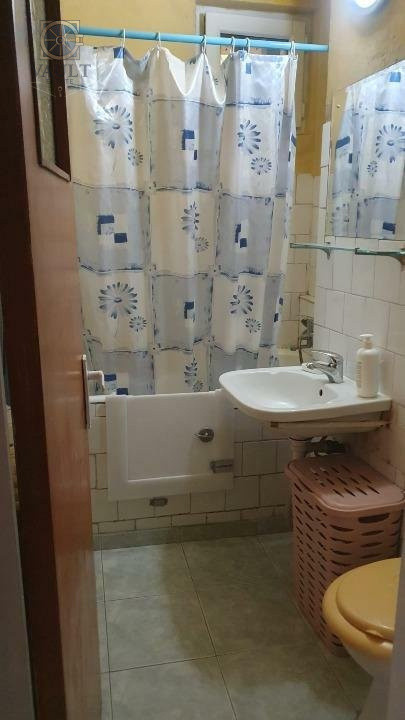 Apartament 3 camere - Pasajul Doamna Ghica- Centrala Proprie 
