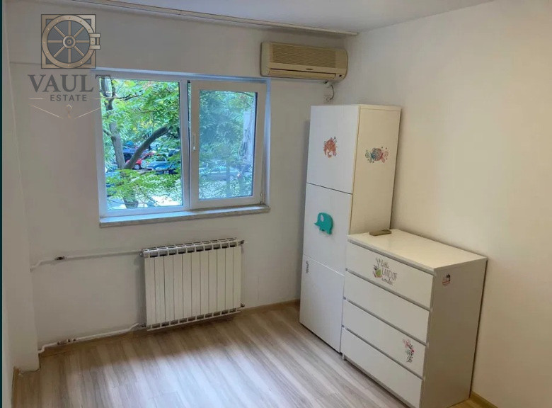 Apartament 3 camere - ETAJ 1 - zona TINERETULUI 