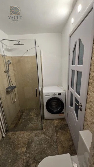 Garsoniera - ETAJ 1 - BLOC ANVELOPAT - zona RAHOVA 