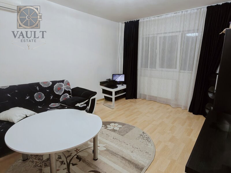 Apartament 3 camere Aparatorii Patriei-Metrou Aparatorii Patrie-Geam la Baie 