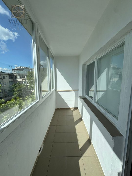 GARSONIERA- CENTRALA PROPRIE - VITAN MALL