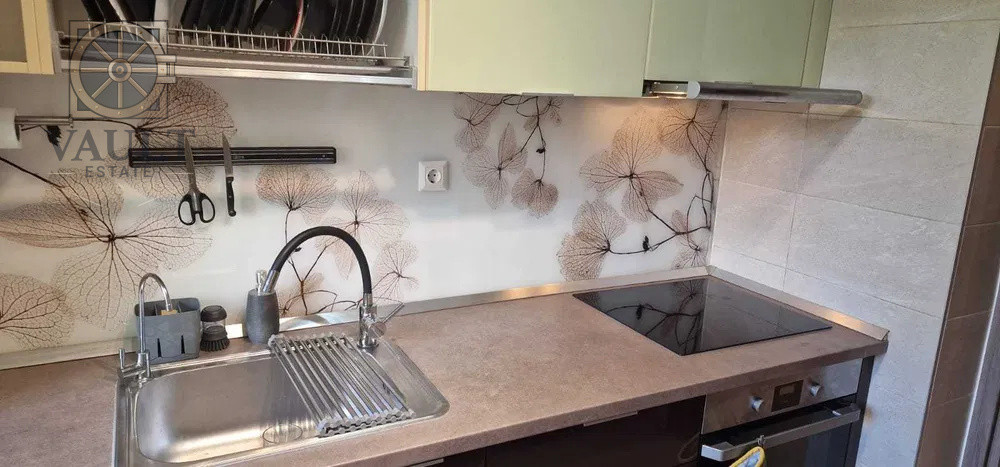 Apartament 3 camere Drumul Taberei-Centrala Proprie