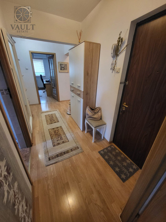 APARTAMENT 4 CAMERE-RAHOVA-BARCA-DECOMANDAT-2 BAI-2 BALCOANE