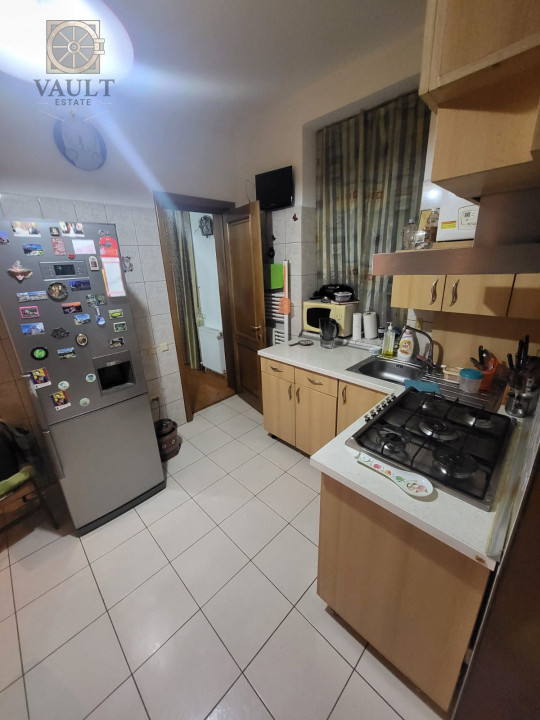 APARTAMENT 3 CAMERE-SEBASTIAN-13 SEPTEMBRIE-LICEUL DIMITRIE GUSTI-BOXA