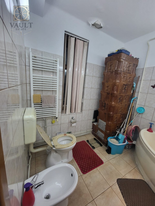 APARTAMENT 3 CAMERE-SEBASTIAN-13 SEPTEMBRIE-LICEUL DIMITRIE GUSTI-BOXA