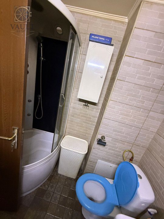 3 camere-Decomandat-70mp-Piata Resita