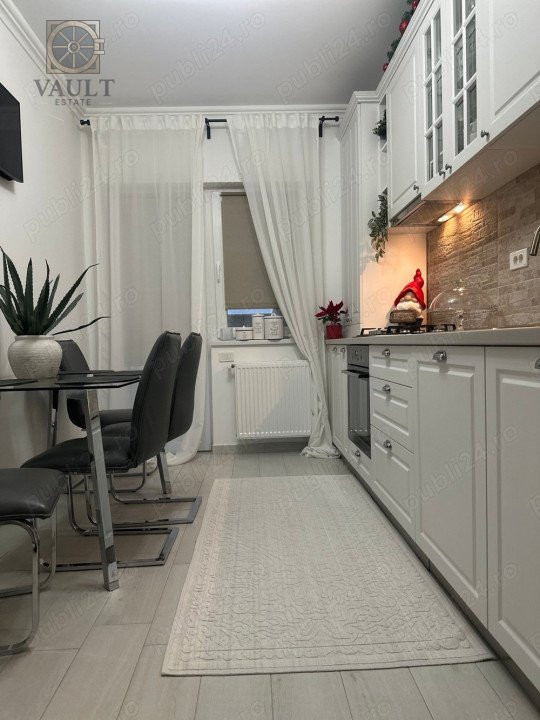 Apartament 3 Camere - Loc parcare -  Bulevardul Metalurgiei