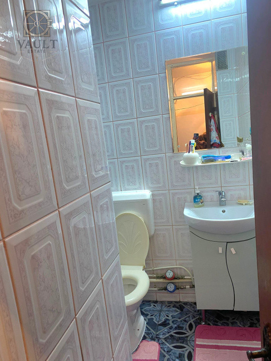 Aparatment 3 camere - BLOC ANVELOPAT - zona 1 DECEMBRIE 