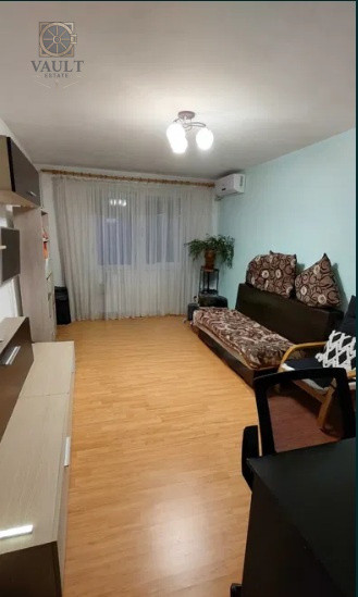 Apartament 4 camere - CENTRALA PROPRIE - BLOC ANVELOPAT - zona CRANGASI 