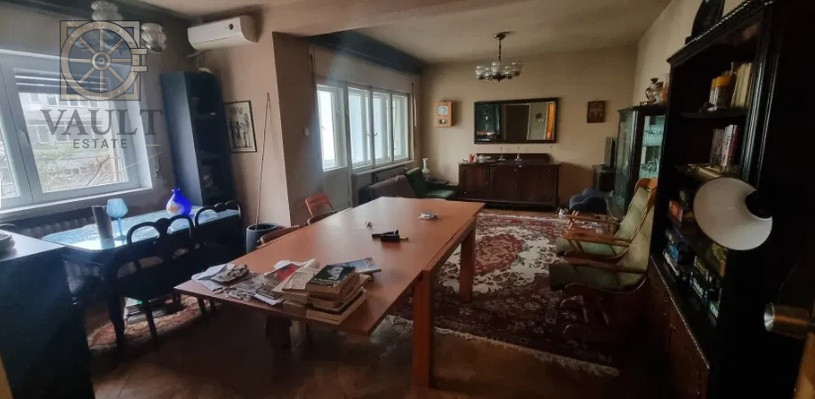 Apartament 4 camere - GARAJ + BOXA - zona PAJURA 