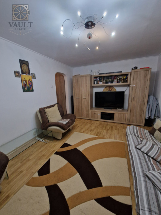 Apartament 3 camere - Centrala Proprie - Ozana