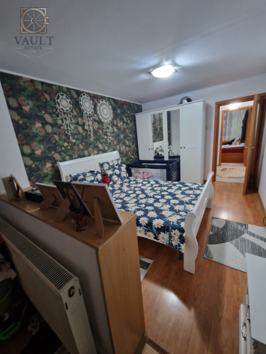 Apartament 3 camere - Centrala Proprie - Ozana