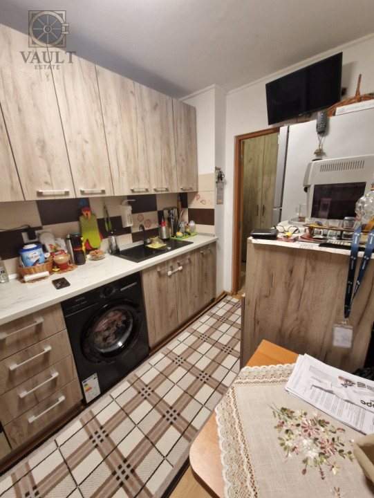 Apartament 3 camere - Centrala Proprie - Ozana