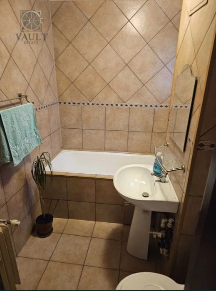 Apartament 3 camere - BLOC REABILITAT - DECOMANDAT - zona GIURGIULUI 