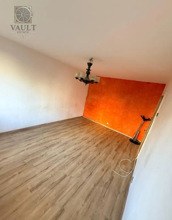 Apartament 3 camere Drumul Taberei-Boxa la subsol