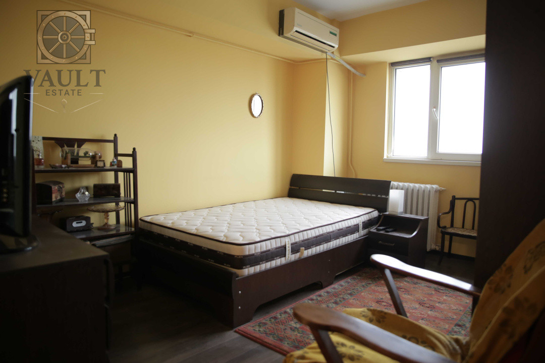 Apartament 4 camere - Decomandat -Obor 