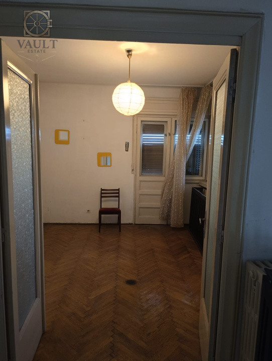 APARTAMENT 3 CAMERE PE CALEA VICTORIEI-73 MP +BOXA 4.27MP
