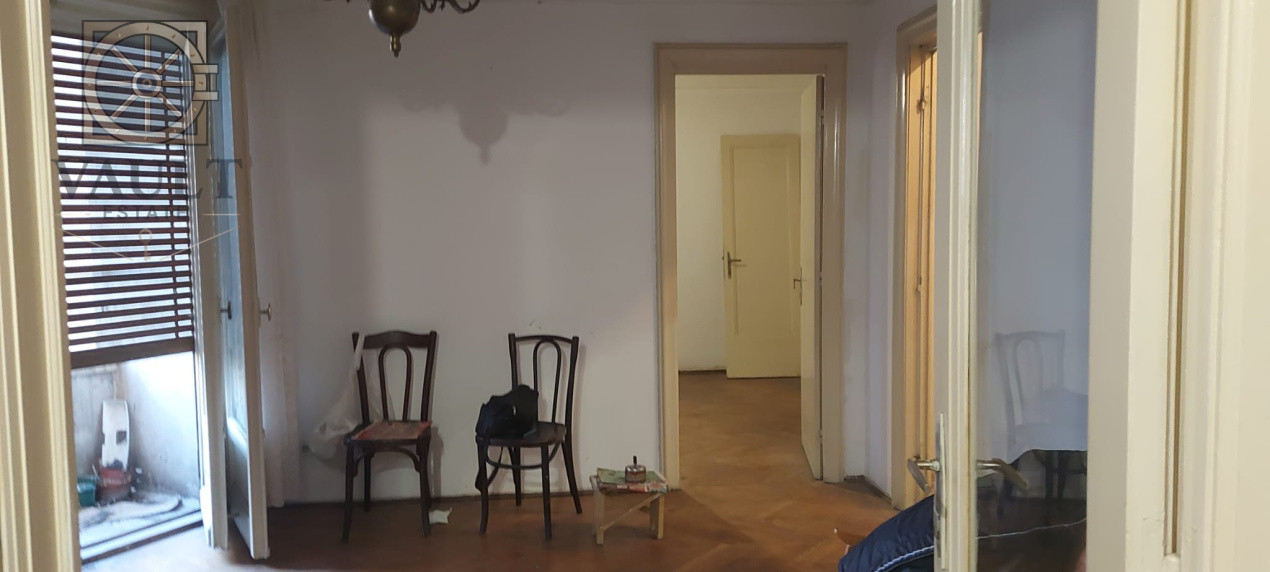 APARTAMENT 3 CAMERE PE CALEA VICTORIEI-73 MP +BOXA 4.27MP