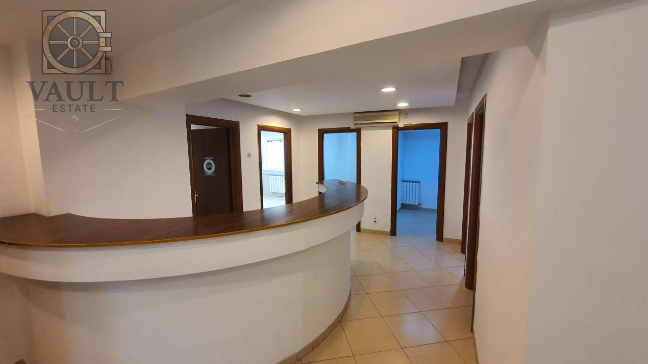 Spatiu De Birouri/Comercial -Piata Unirii Ultracentral- 525 MP