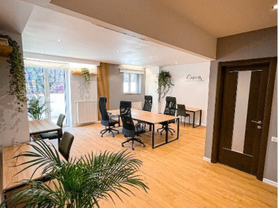 Apartament 3 camere - Loc de parca / Terasa / Piata Victoriei