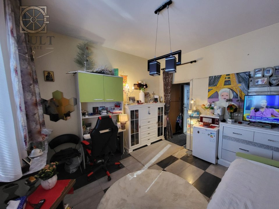 Garsoniera 27mp Universitate