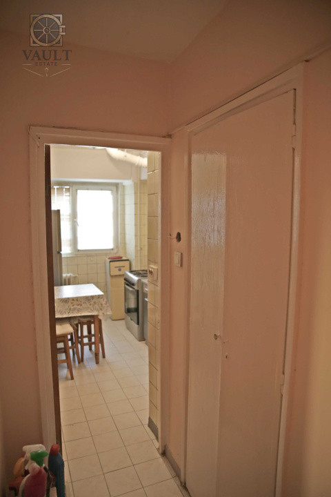 Apartament 4 camere - Decomandat -Obor 