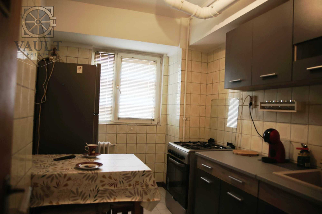 Apartament 4 camere - Decomandat -Obor 