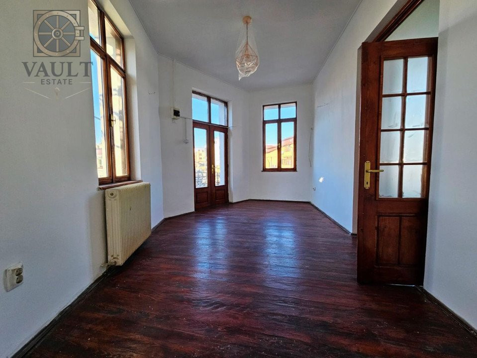 Spatiu comercial/Birouri - P+1+M - Unirii/Traian 