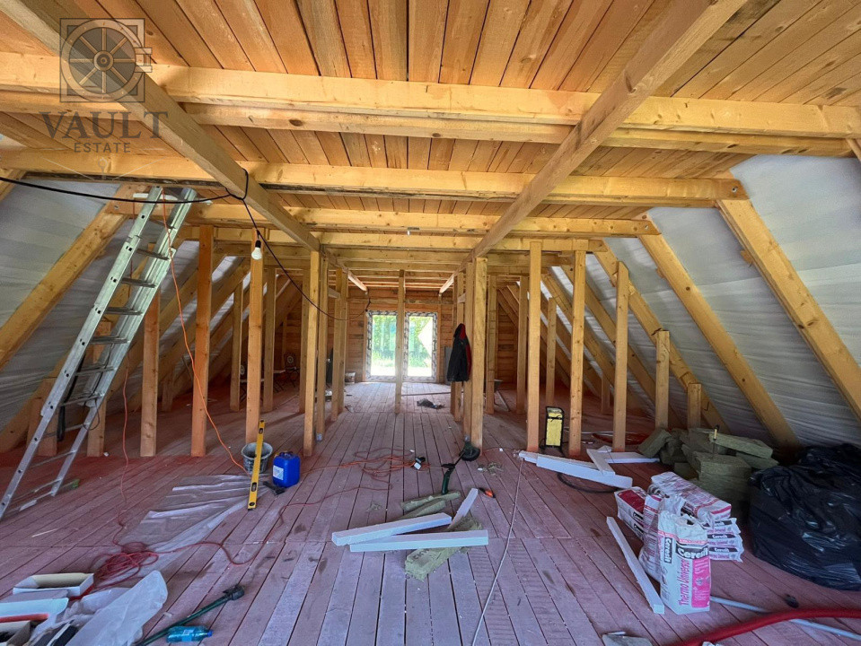 Casa individuala in Snagov, curte 900mp, la rosu 