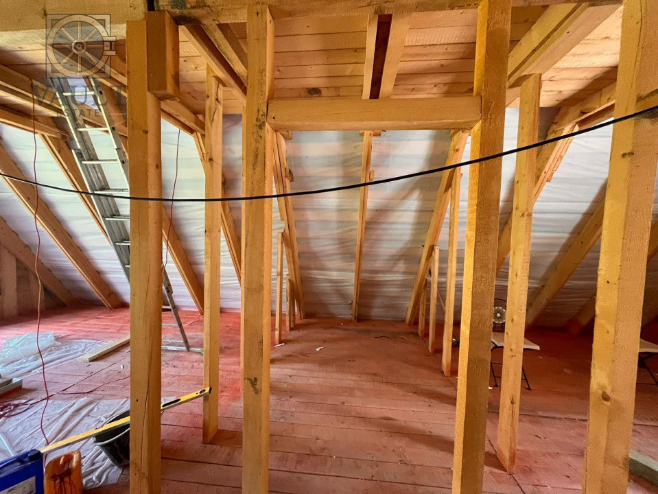 Casa individuala in Snagov, curte 900mp, la rosu 