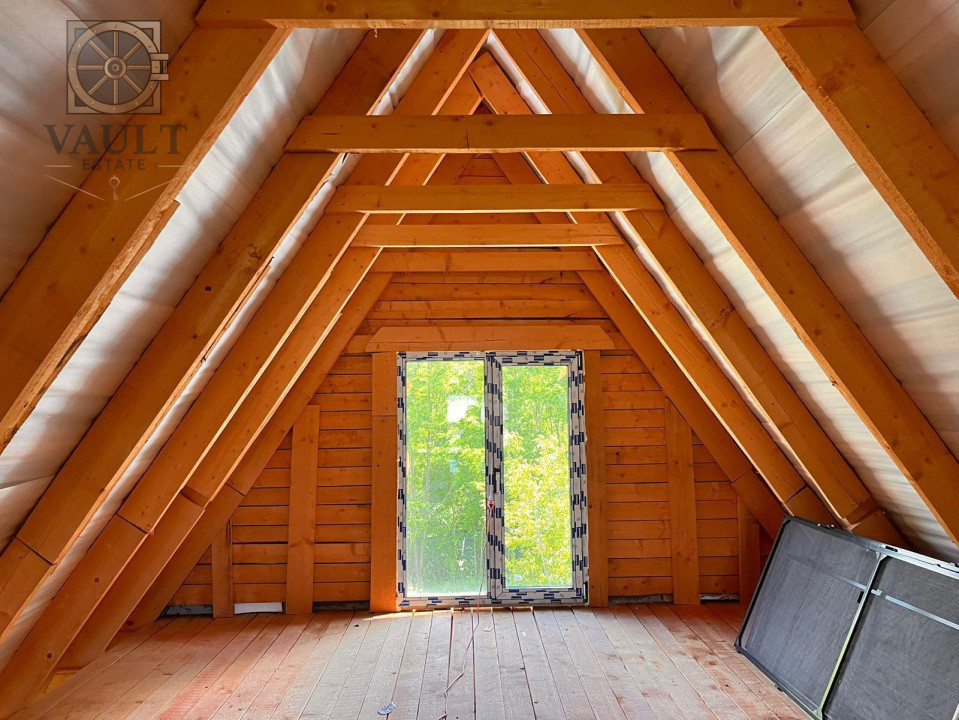 Casa individuala in Snagov, curte 900mp, la rosu 