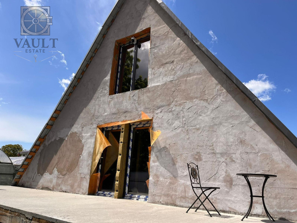 Casa individuala in Snagov, curte 900mp, la rosu 