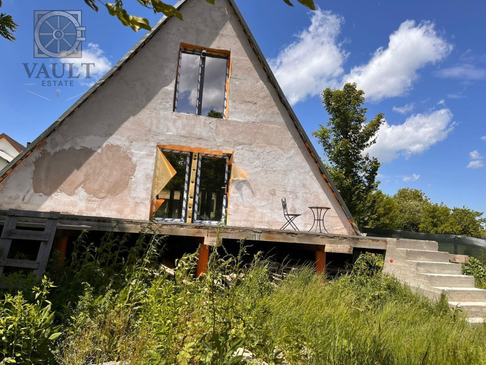 Casa individuala in Snagov, curte 900mp, la rosu 