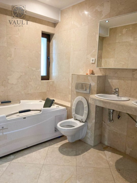 Apartament 4 camere 200mp Balcoane 26mp Sisesti