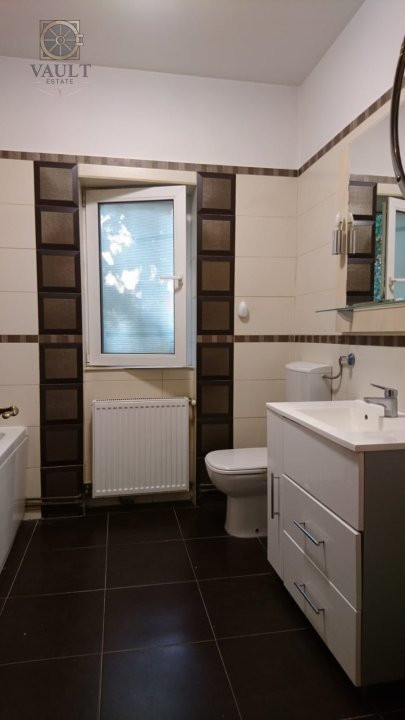 Apartament 3 camere in Vila cu Garaj Pajura