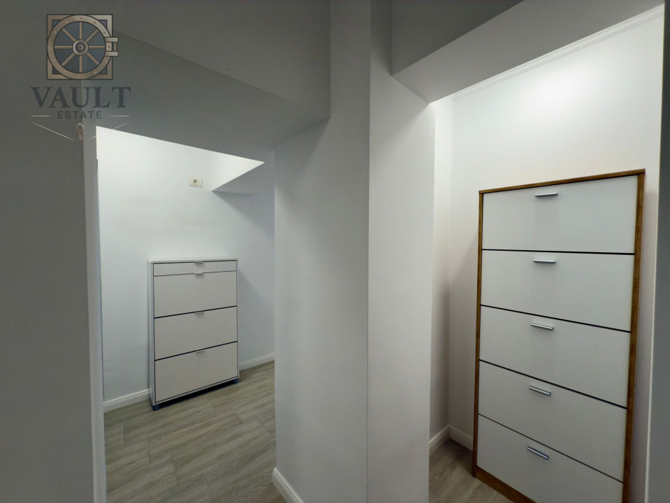 Garsoniera - zona Moșilor