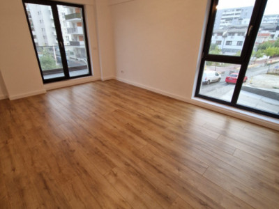 Apartament 3 camere - Bloc Nou - Theodor Pallady