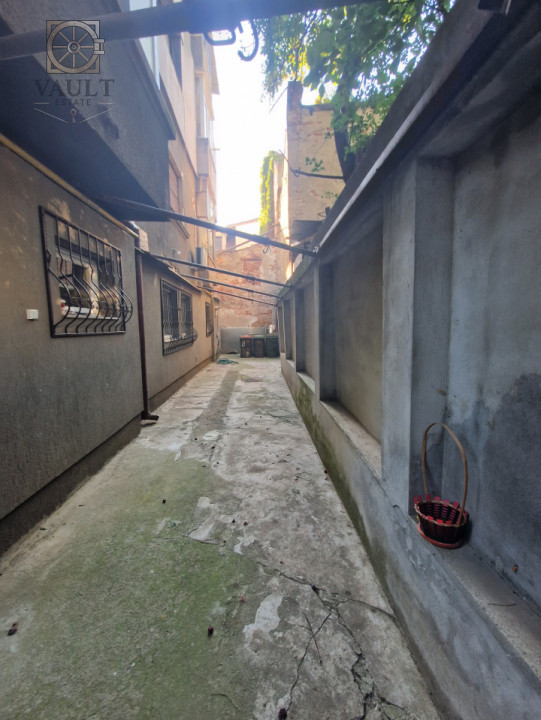 Apartament 3 camere - 10 minute de metrou - Moșilor 