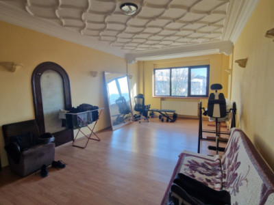 Apartament 3 camere - 10 minute de metrou - Moșilor 