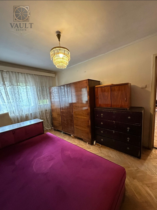 Apartament 4 camere - 3 minute de metrou - 5 minute de I.O.R - Titan