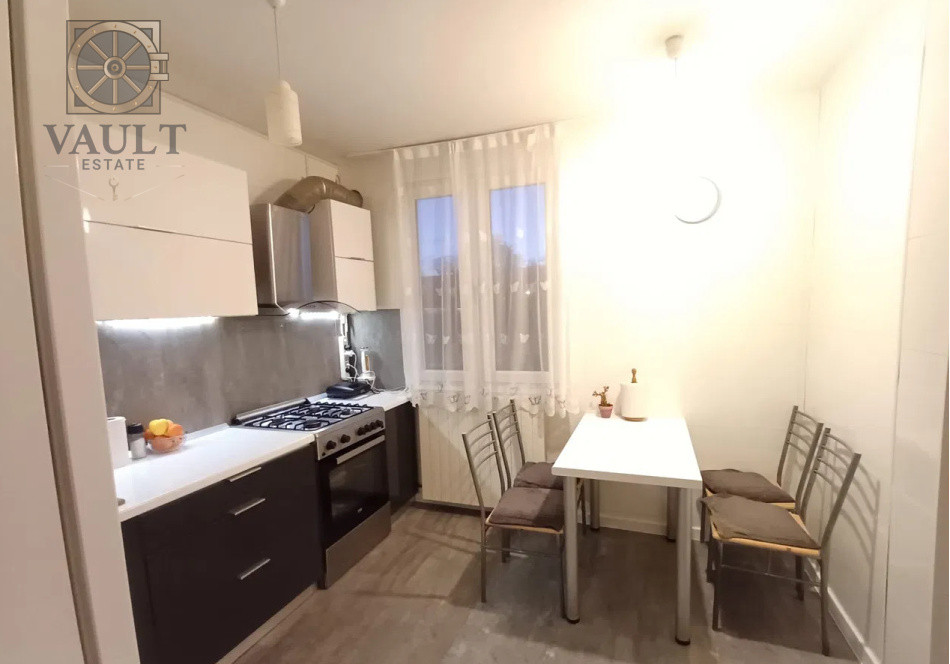 APARTAMENT 2 CAMERE-RAHOVA-TEIUS-MOBILAT UTILAT