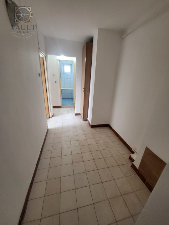 APARTAMENT 3 CAMERE-TRAFIC GREU-ELECTROMAGNETICA-TUTUNARI-DECOMANDAT