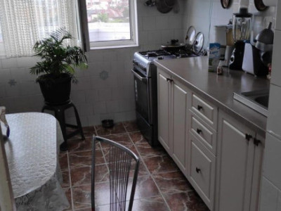 APARTAMENT 4 CAMERE-RAHOVA-TEIUS-LIDL-2 BAI-BLOC REABILITAT-3 BALCOANE