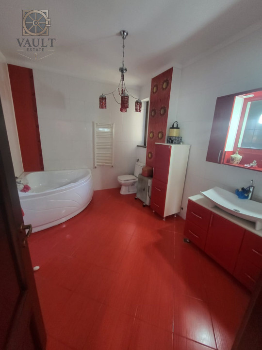 CASA INDIVIDUALA-PANTELIMON-8 CAMERE-CURTE-5 BAI-2 LOCURI PARCARE