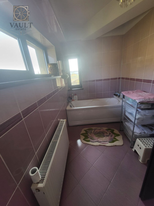 CASA INDIVIDUALA-PANTELIMON-8 CAMERE-CURTE-5 BAI-2 LOCURI PARCARE