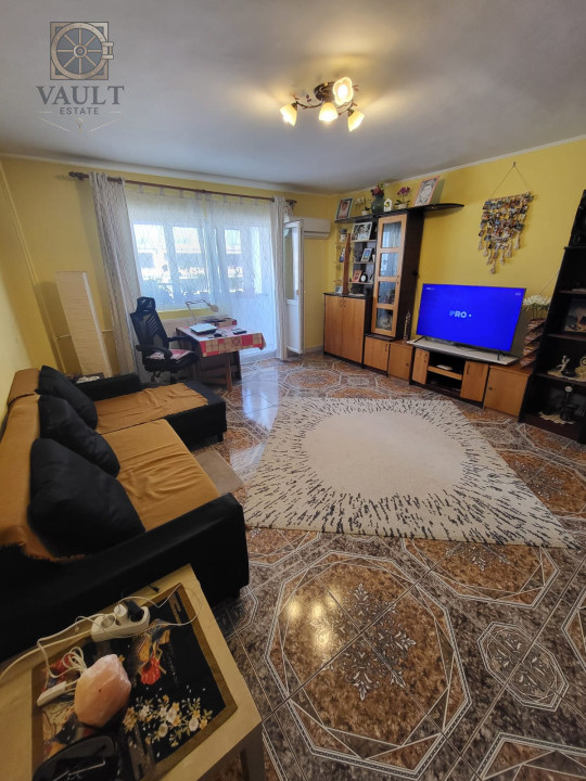 APARTAMENT 3 CAMERE-UNIRII-MAGAZINUL UNIREA-2 BAI-2 BALCOANE