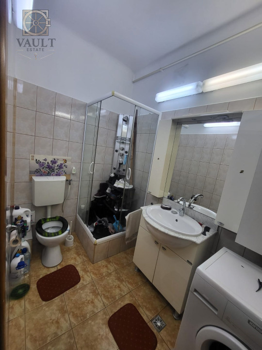APARTAMENT 3 CAMERE-SEBASTIAN-13 SEPTEMBRIE-LICEUL DIMITRIE GUSTI-BOXA