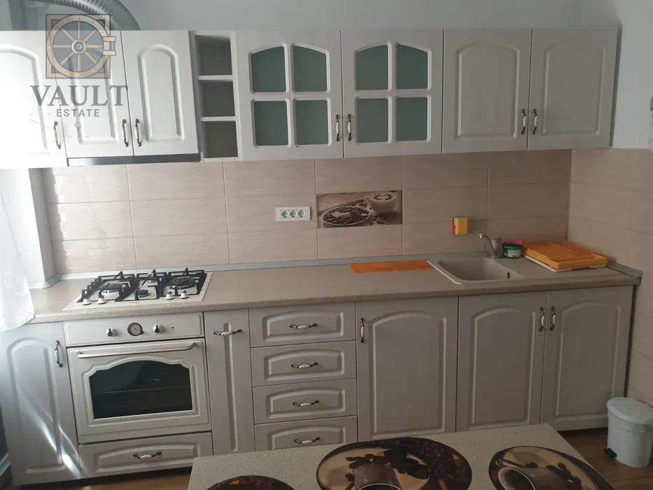 APARTAMENT 4 CAMERE-VITAN MALL-DECOMANDAT-2 BAI-2 BALCOANE