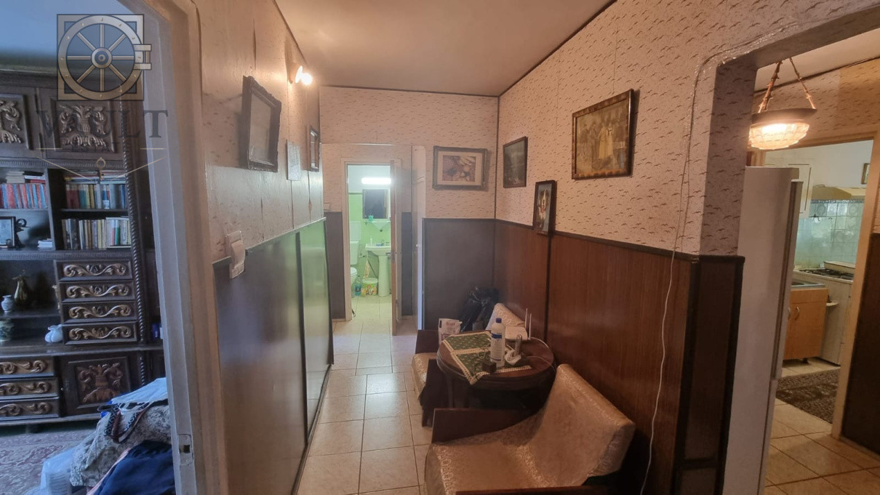 APARTAMENT 4 CAMERE-BULEVARDUL BRANCOVEANU-DECOMANDAT-2 BAI-REABILITAT